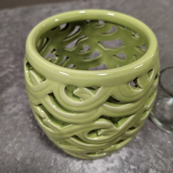 PartyLite Lime Ceramic Candle Holder - Picture 5 of 6